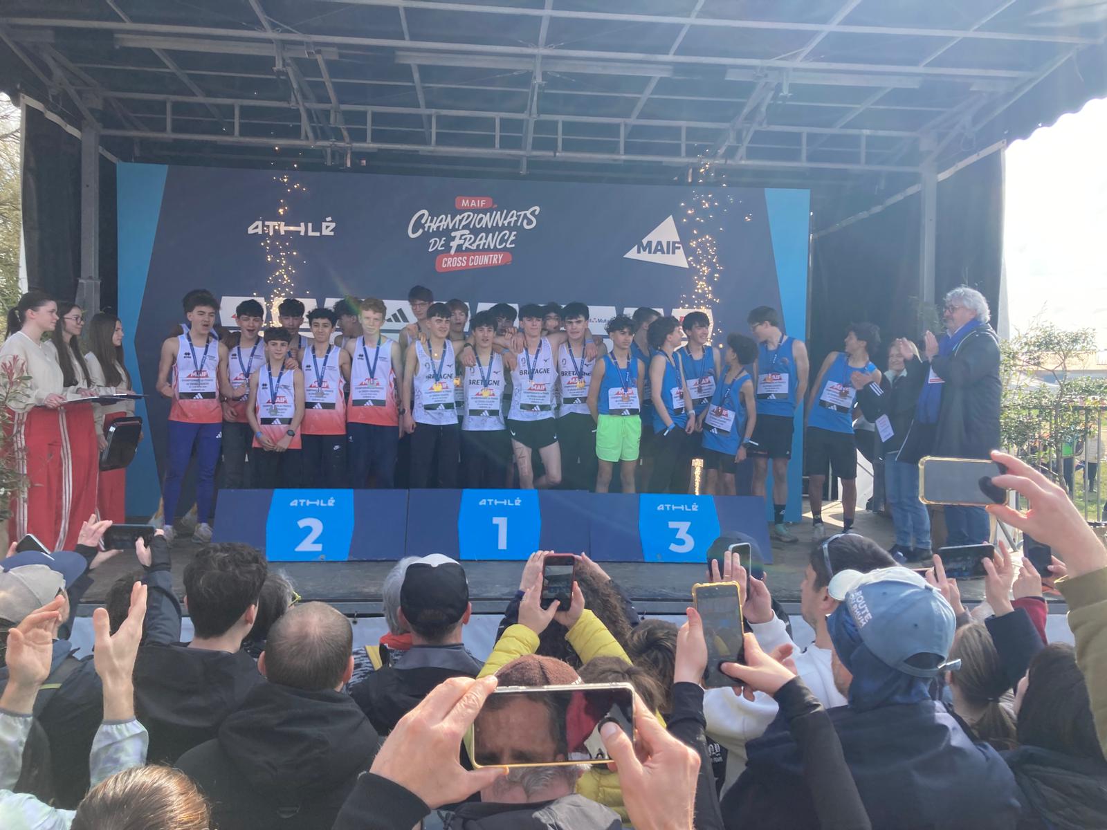 Podium minimes garçons