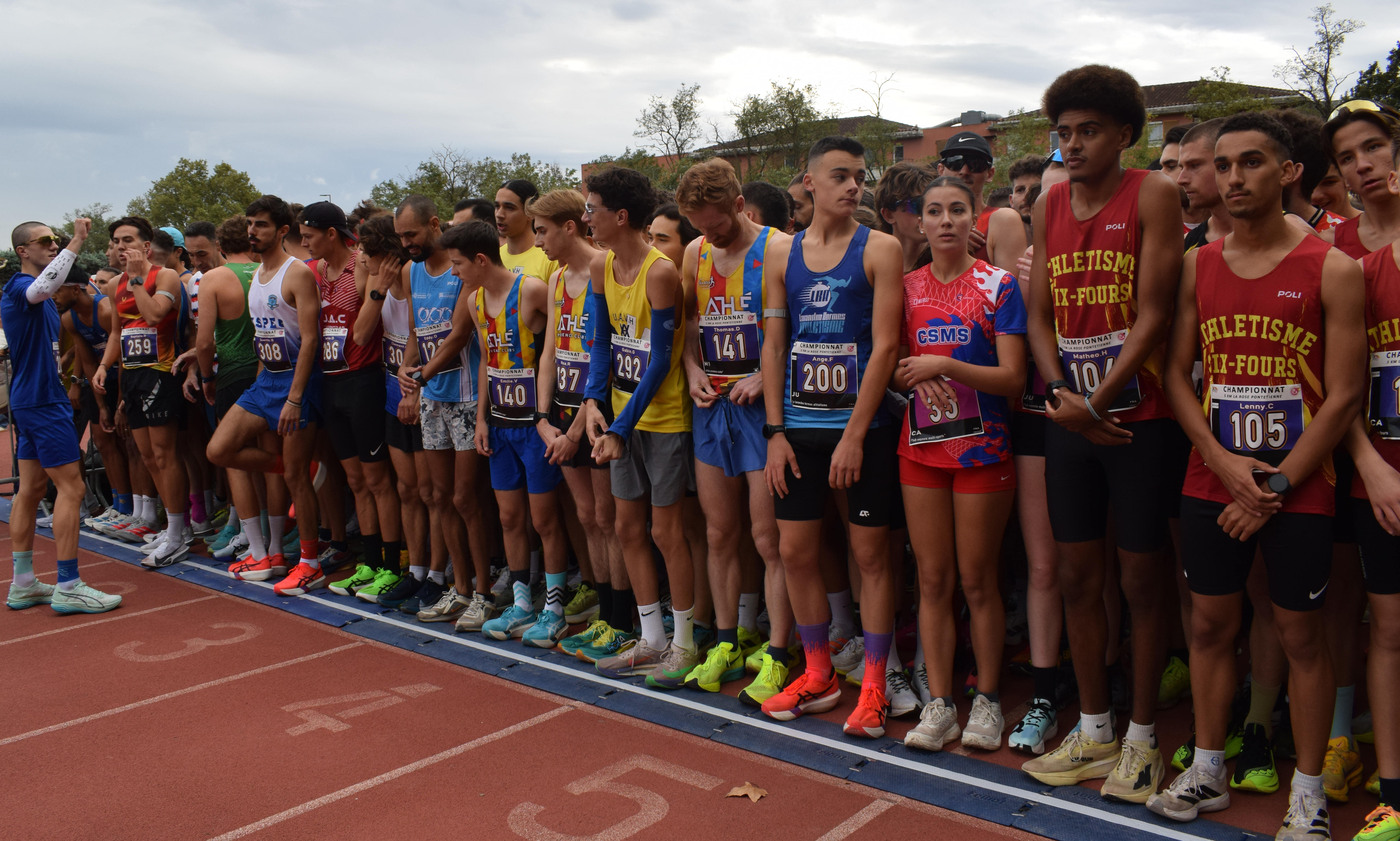 Départ du championnat régional de 5 km du Pontet